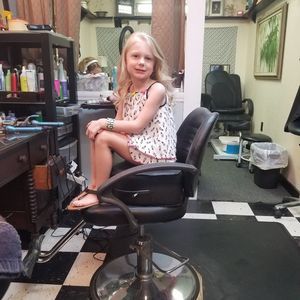 Meet your Posher, Sara